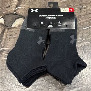 Under Armour Black and Gray Athletic Socks
